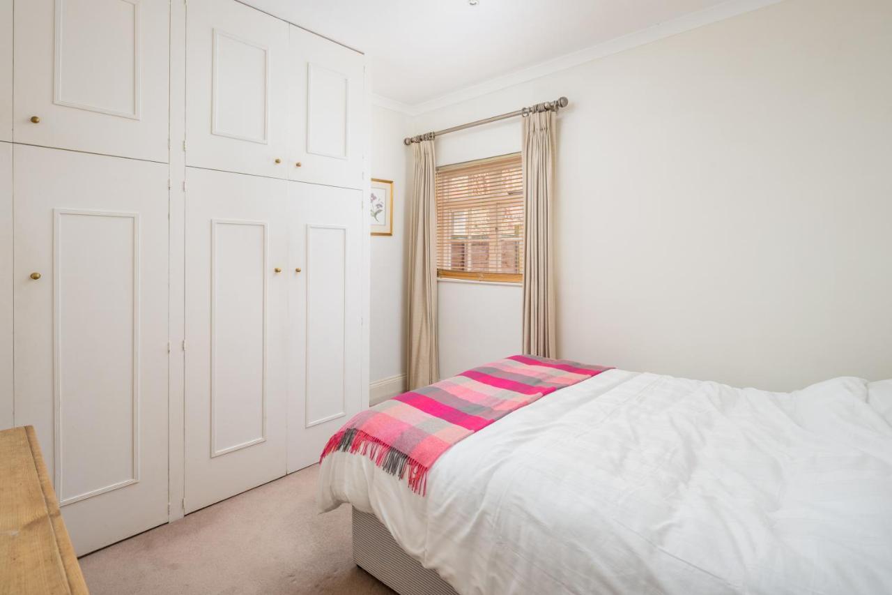 Charming 2Br Flat With Patio In Hammersmith London Exterior foto